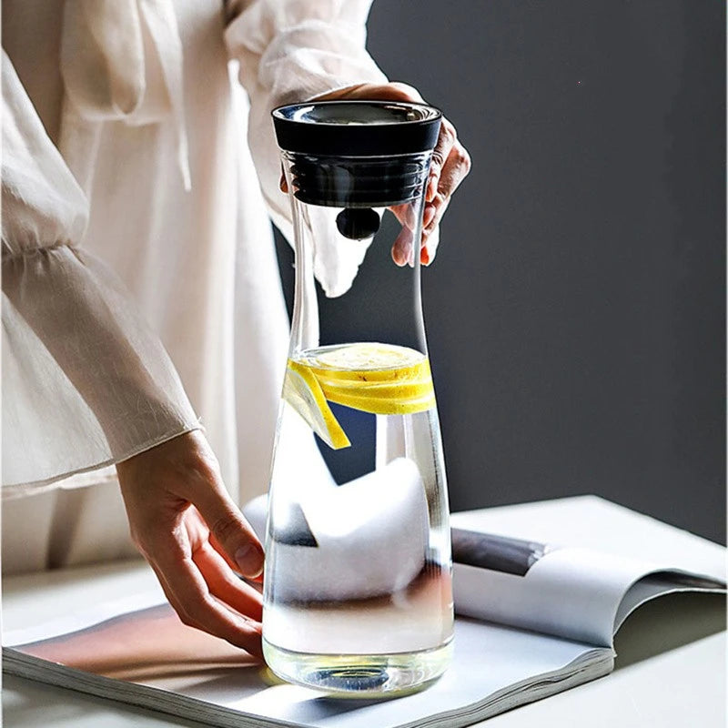 Tilted Design with Stainless Steel Lid for Hot & Cold Beverages